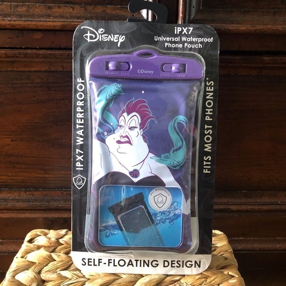 Disney Other - Disney Villains: Ursula iPX7 Waterproof floating case